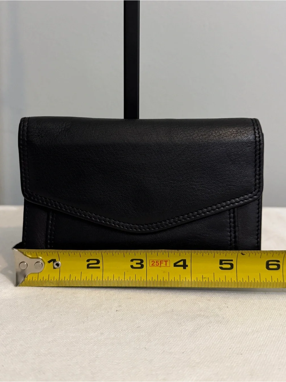 Fossil Black Genuine Leather Wallet Vintage Snap Closure Y2K
